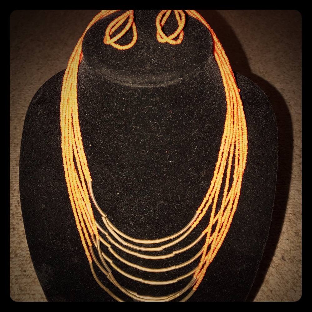 New ORANGE BEAD NECKLACE & EARINGS